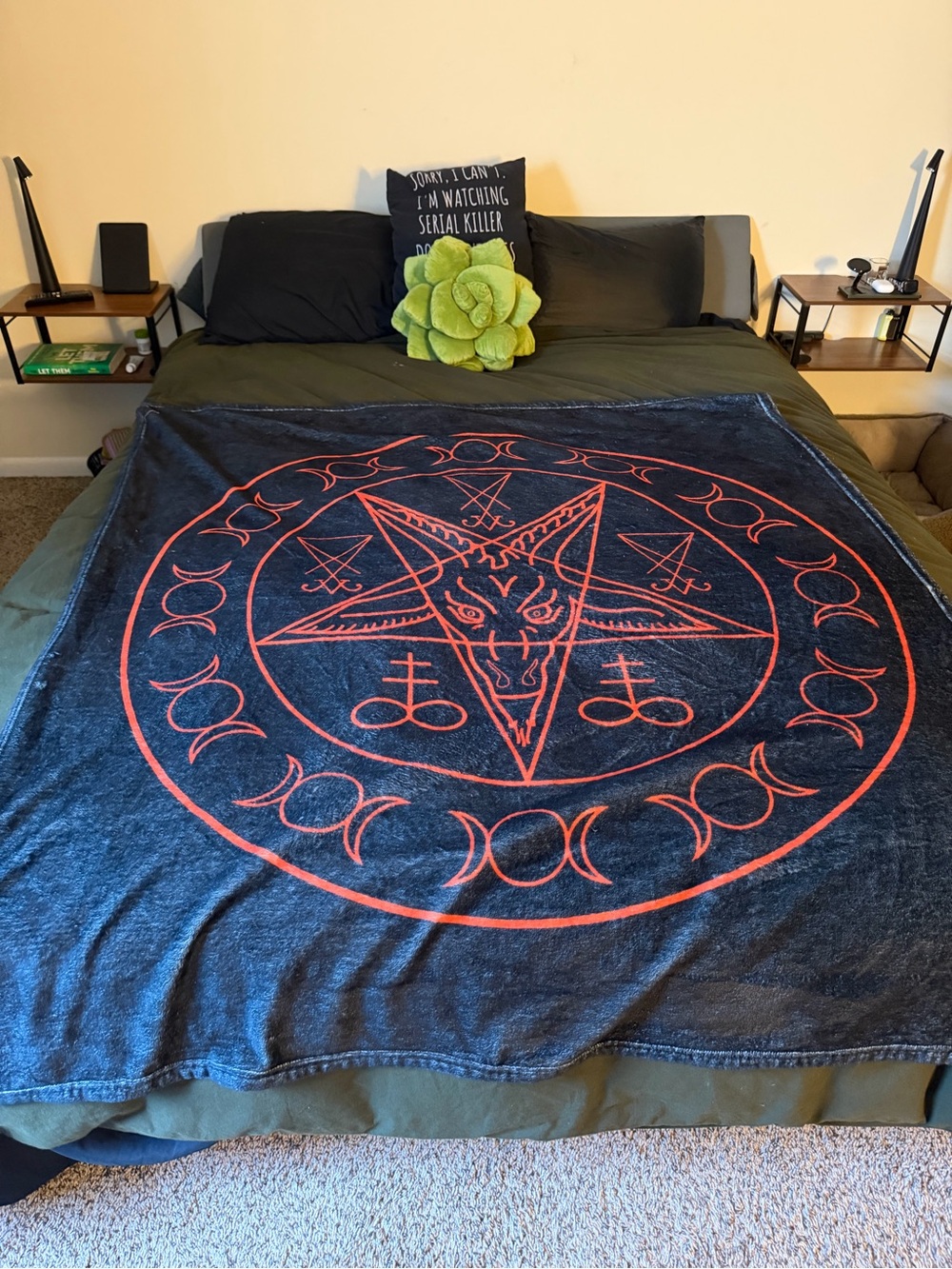 Goetica Fleece Blanket!
